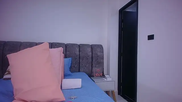 sweegirl69 online show from 11.06.25