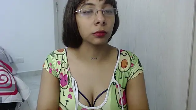 Kittyrose3 online show from 10.06.25