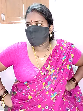 Snapshot of chubby_babitha-telugu chatting on 10.11.25 chubby babitha-telugu online show from 10.11.25