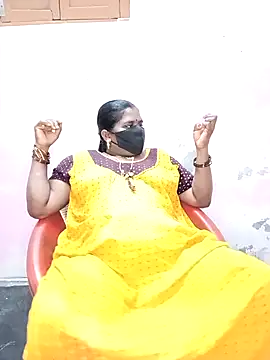 Snapshot of chubby_babitha-telugu chatting on 10.11.25 chubby babitha-telugu online show from 10.11.25