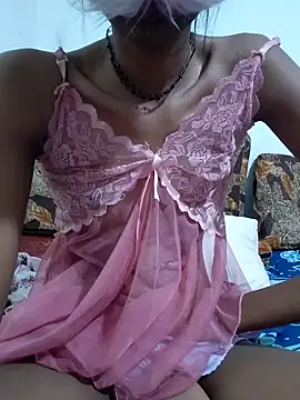 Snapshot of BunnyBloom25 chatting on 11.05.25 BunnyBloom25 online show from 11.05.25