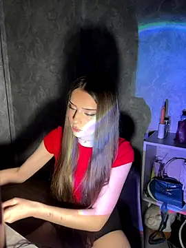 Snapshot of Immy_Megan chatting on 10.03.25 Immy Megan online show from 10.03.25