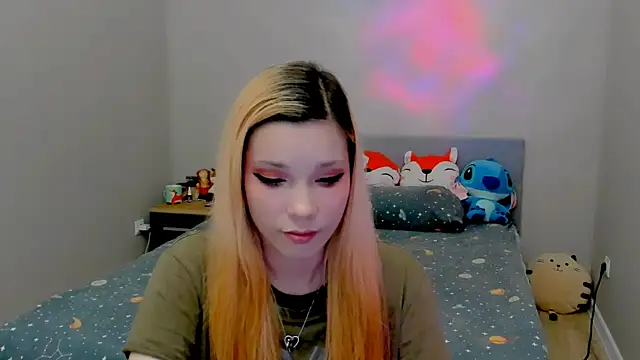 Kitten Alissa online show from 10.03.25