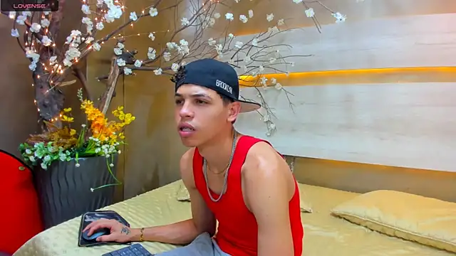 Mycandyfor You online show from 11.03.25