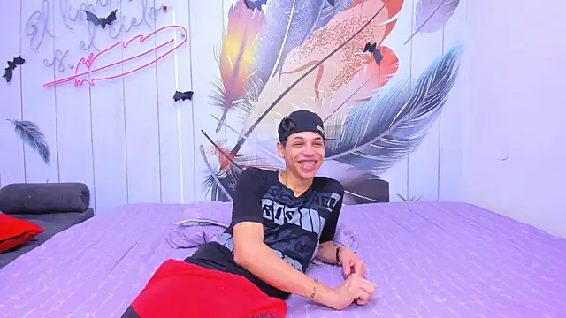 Mycandyfor You online show from 11.21.25