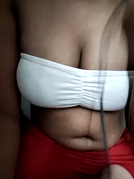 Snapshot of Janvi_Jaitly chatting on 09.28.25 Janvi Jaitly online show from 09.28.25