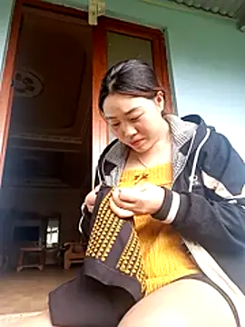 siki-00 online show from 10.02.25