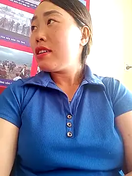 siki-00 online show from 10.12.25