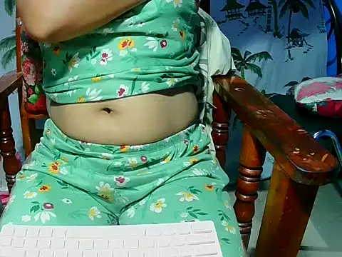 Snapshot of Wild_kat89 chatting on 10.01.25 Wild kat89 online show from 10.01.25