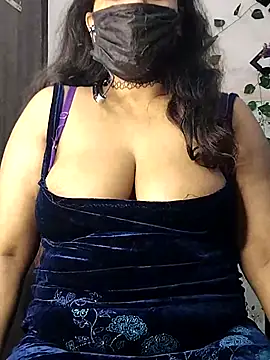 aliyaa9900 online show from 10.22.25