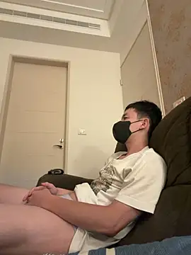 Snapshot of kaikai1335 chatting on 10.09.25 kaikai1335 online show from 10.09.25