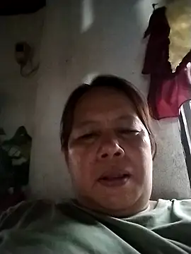 Snapshot of Babyangel6910 chatting on 10.28.25 Babyangel6910 online show from 10.28.25