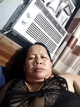 Snapshot of Babyangel6910 chatting on 11.01.25 Babyangel6910 online show from 11.01.25