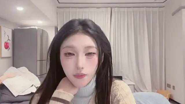 Snapshot of ZhaoZhao-ZM chatting on 10.25.25 ZhaoZhao-ZM online show from 10.25.25