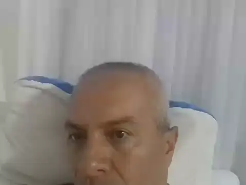 Snapshot of ALFRERM chatting on 10.07.25 ALFRERM online show from 10.07.25