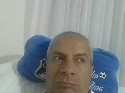 Snapshot of ALFRERM chatting on 10.10.25 ALFRERM online show from 10.10.25