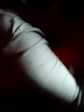 Snapshot of kinkyfreakysex chatting on 10.27.25 kinkyfreakysex online show from 10.27.25
