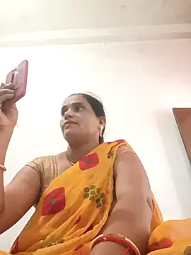 Snapshot of Hot-kal93 chatting on 09.18.25 Hot-kal93 online show from 09.18.25