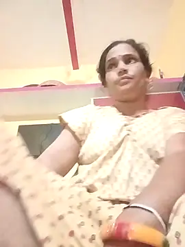 Snapshot of Hot-kal93 chatting on 10.18.25 Hot-kal93 online show from 10.18.25