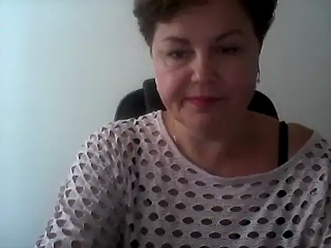 EllaLove2277 online show from 09.17.25