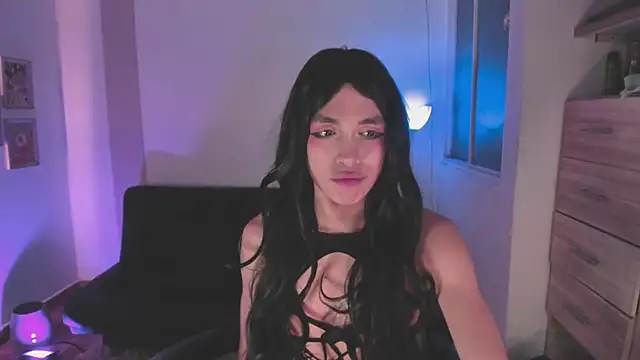 Nikkita Dragon online show from 11.21.25