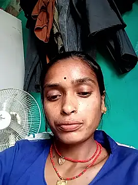 Snapshot of Km_kirti chatting on 09.11.25 Km kirti online show from 09.11.25