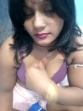 Snapshot of Rashmi_Pathak chatting on 10.04.25 Rashmi Pathak online show from 10.04.25