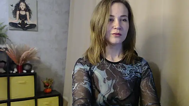 Snapshot of harpermoss chatting on 11.02.25 harpermoss online show from 11.02.25