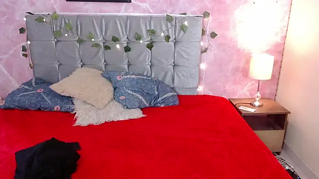 Snapshot of WHANDA_CARVAJAL chatting on 10.07.25 WHANDA CARVAJAL online show from 10.07.25