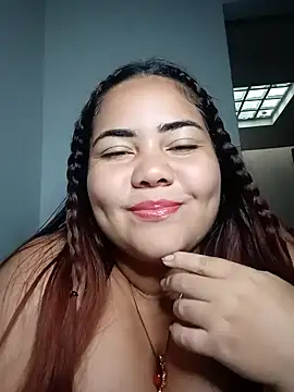 Snapshot of Gimena_off chatting on 09.18.25 Gimena off online show from 09.18.25