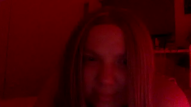 Dolaa11 online show from 12.04.25