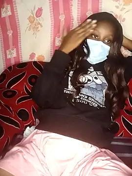 Snapshot of 079145 chatting on 09.30.25 079145 online show from 09.30.25