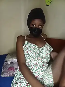 Snapshot of 079145 chatting on 10.19.25 079145 online show from 10.19.25