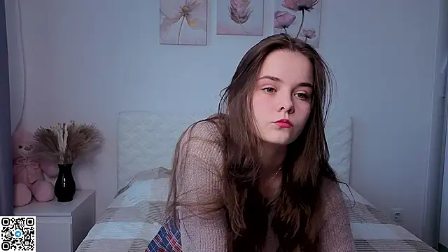 Snapshot of Dangerouss_Lady chatting on 09.17.25 Dangerouss Lady online show from 09.17.25