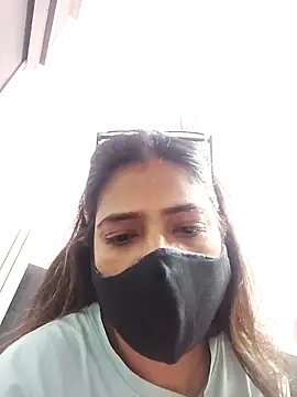 Snapshot of hottie_jenny9 chatting on 09.28.25 hottie jenny9 online show from 09.28.25