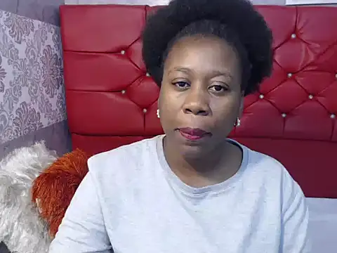 Snapshot of amijacobs chatting on 10.12.25 amijacobs online show from 10.12.25