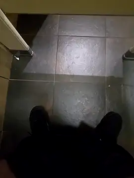 Snapshot of maxelbueno chatting on 09.21.25 maxelbueno online show from 09.21.25