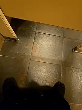 Snapshot of maxelbueno chatting on 11.02.25 maxelbueno online show from 11.02.25