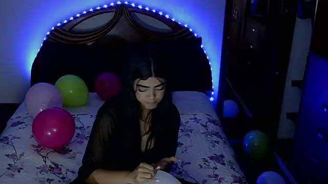 Snapshot of Gia_Massa chatting on 09.23.25 Gia Massa online show from 09.23.25