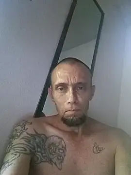 Snapshot of Nocturnal_Eros chatting on 09.10.25 Nocturnal Eros online show from 09.10.25