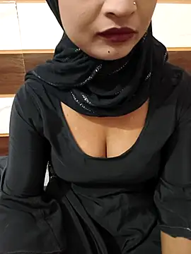 Itz Mayra  online show from 11.06.25