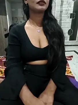 Itz Mayra  online show from 11.14.25