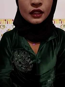 Itz Mayra  online show from 12.01.25