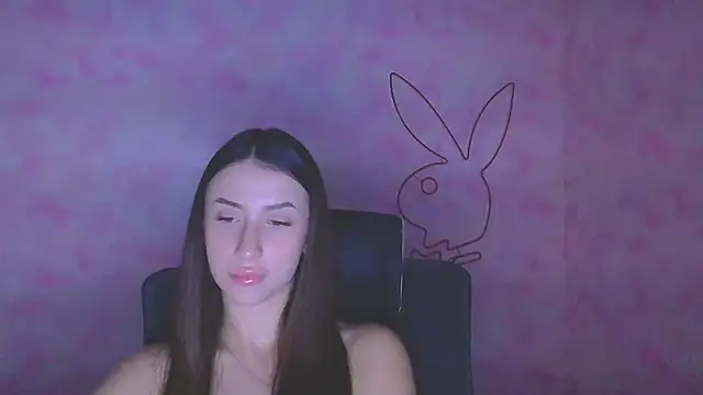 Snapshot of AlisaBubbles chatting on 09.25.25 AlisaBubbles online show from 09.25.25