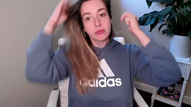 SuggestiveBehavior online show from 09.22.25