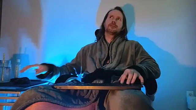 Snapshot of AlbinoAdonis chatting on 09.30.25 AlbinoAdonis online show from 09.30.25