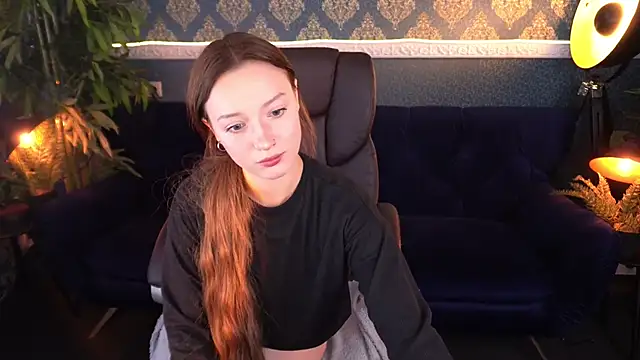 FoxyMayy online show from 10.22.25