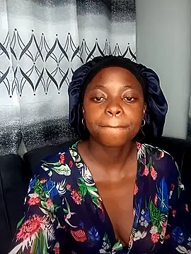 Snapshot of BlackberriesXxx chatting on 09.18.25 BlackberriesXxx online show from 09.18.25