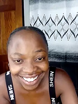 Snapshot of BlackberriesXxx chatting on 09.22.25 BlackberriesXxx online show from 09.22.25