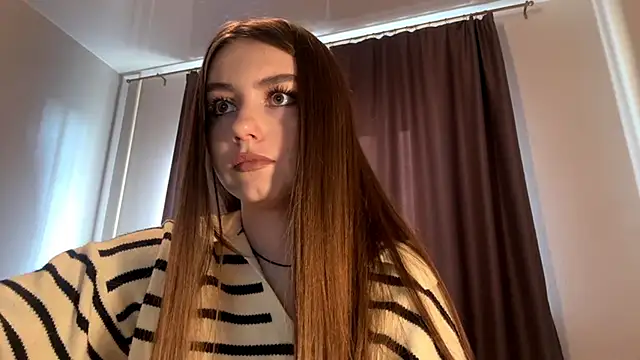 Snapshot of CatherinDream chatting on 09.16.25 CatherinDream online show from 09.16.25